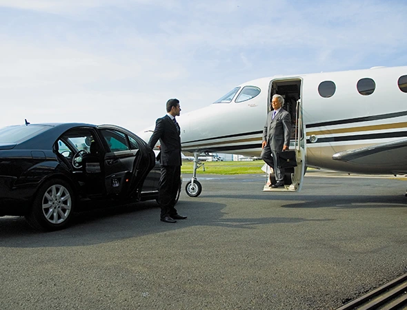Corporate & Group Airport Transportation in Brevard NC